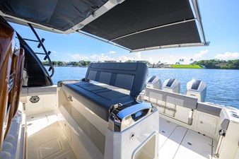 2024 BOSTON WHALER Outrage - photo 55