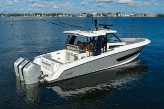 2024 BOSTON WHALER Outrage - photo 75
