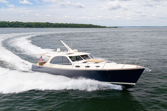 2019 PALM BEACH Palm Beach 55 Sedan yacht for sale