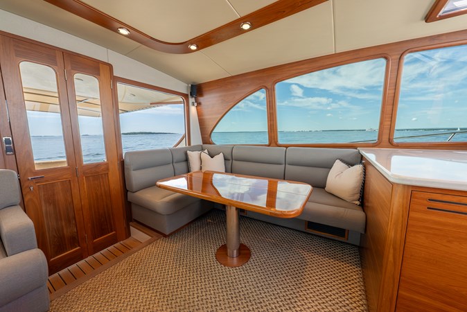 2019 PALM BEACH Palm Beach 55 Sedan