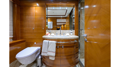 2005 BENETTI YACHTS Vision 145 - photo 56