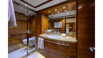 2005 BENETTI YACHTS Vision 145 - photo 57