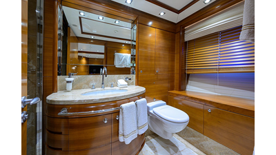 2005 BENETTI YACHTS Vision 145 - photo 60