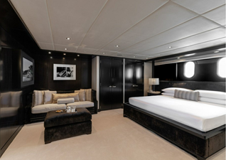 2011 TRINITY YACHTS CUSTOM - photo 19
