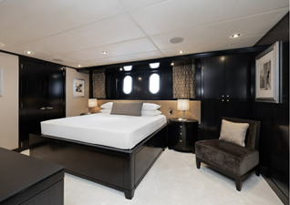 2011 TRINITY YACHTS CUSTOM - photo 22