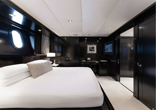 2011 TRINITY YACHTS CUSTOM - photo 25