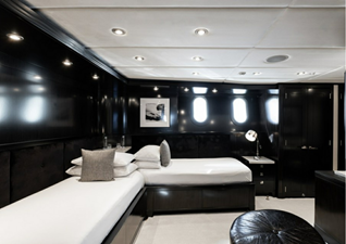 2011 TRINITY YACHTS CUSTOM - photo 27