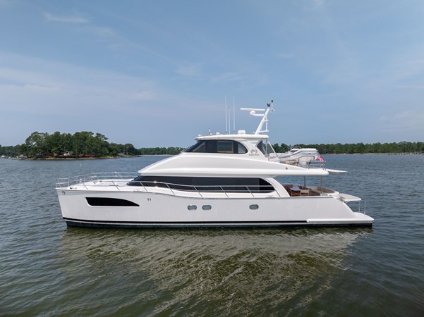2019 HORIZON MOTOR YACHTS PC65