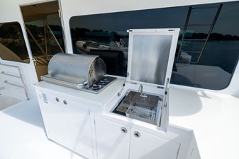 2019 HORIZON MOTOR YACHTS PC65 - photo 12