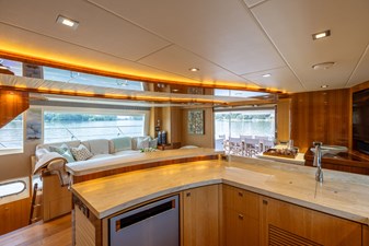 2019 HORIZON MOTOR YACHTS PC65 - photo 29