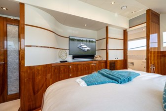 2019 HORIZON MOTOR YACHTS PC65 - photo 37