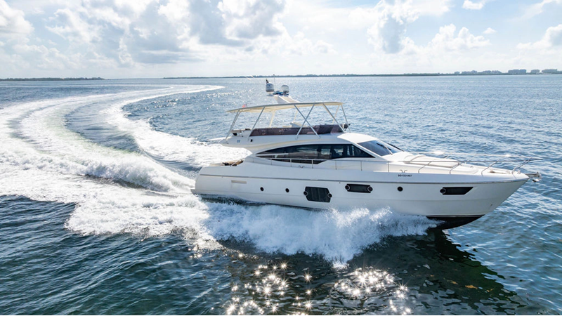2012 FERRETTI YACHTS 62 FLY