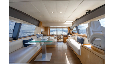 2012 FERRETTI YACHTS 62 FLY - photo 23