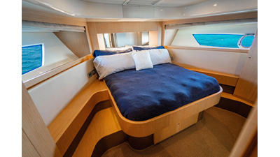 2012 FERRETTI YACHTS 62 FLY - photo 45