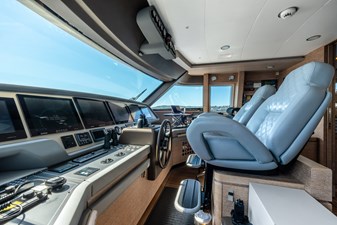 2013 CUSTOM LINE  - photo 57