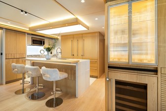 2027 HORIZON YACHTS Horizon FD80-619 / AVAIABLE FLIBS 2026 - photo 20