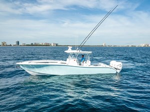 2023 YELLOWFIN 36 Center Console - photo 5