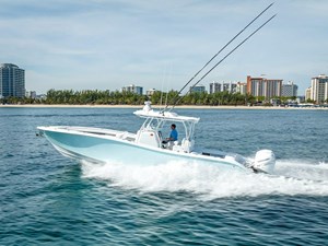 2023 YELLOWFIN 36 Center Console - photo 6