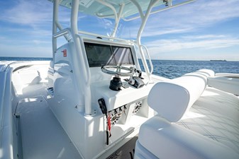 2023 YELLOWFIN 36 Center Console - photo 26