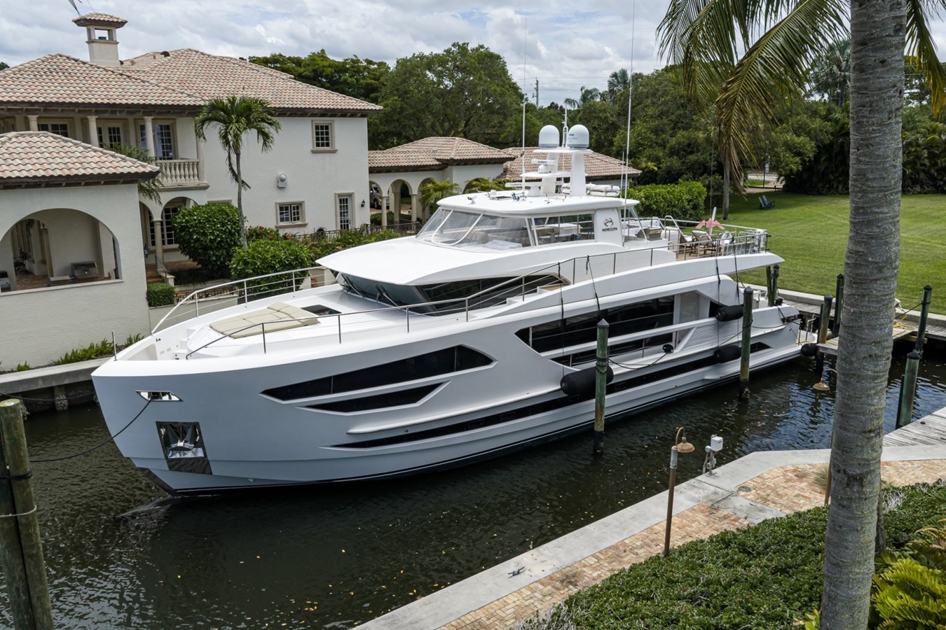 Midnight Moon luxury motor yacht