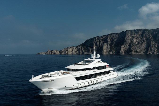 2025 HEESEN YACHTS