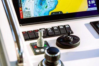 2018 MJM YACHTS 43z - photo 11
