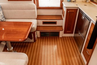 2018 MJM YACHTS 43z - photo 24