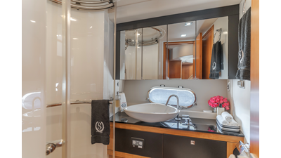 2009 SUNSEEKER Manhattan 60 - photo 35