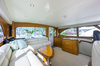 2010 VIKING Enclosed Flybridge - photo 24