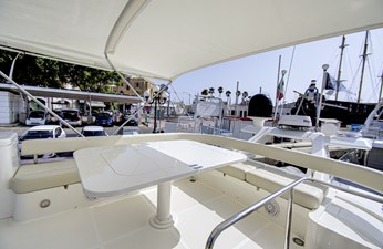 2010 FERRETTI YACHTS Ferretti 510 - photo 6