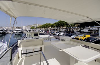 2010 FERRETTI YACHTS Ferretti 510 - photo 7