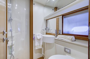 2010 FERRETTI YACHTS Ferretti 510 - photo 14