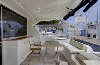 2010 FERRETTI YACHTS Ferretti 510 - photo 12