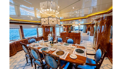 2001 HEESEN YACHTS 40M - photo 8