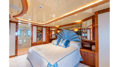 2001 HEESEN YACHTS 40M - photo 13