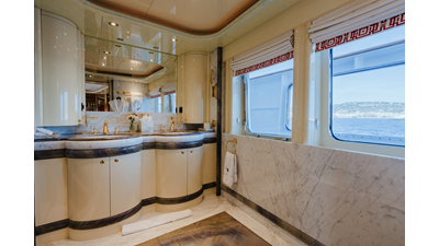 2001 HEESEN YACHTS 40M - photo 20
