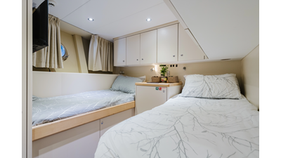 2001 HEESEN YACHTS 40M - photo 56