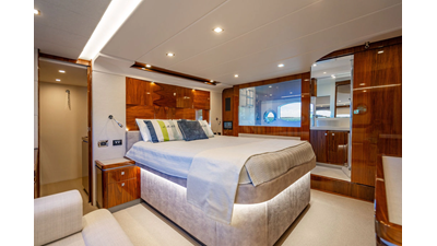 2022 RIVIERA 6000 Sport Yacht Platinum Edition - photo 39