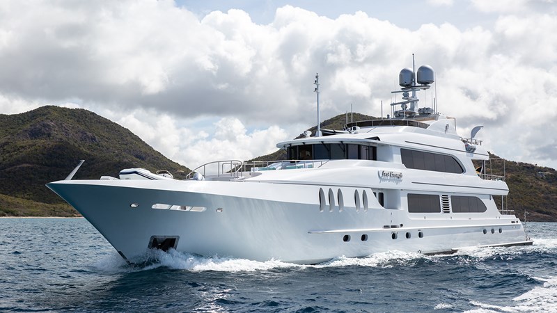 2012 ARES CUSTOM YACHTS Tri Deck 