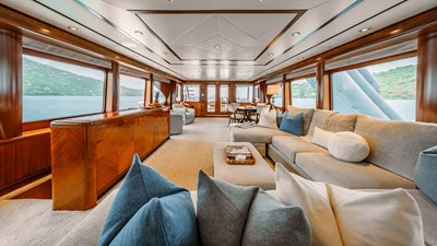 2012 ARES CUSTOM YACHTS Tri Deck  - photo 17