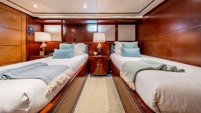 2012 ARES CUSTOM YACHTS Tri Deck  - photo 29