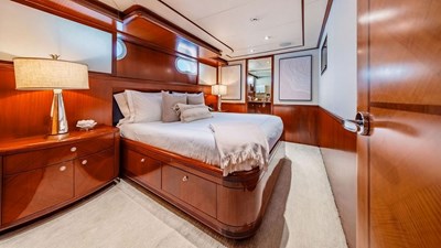 2012 ARES CUSTOM YACHTS Tri Deck  - photo 26
