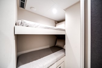 2025 OCEAN ALEXANDER 27R - photo 66