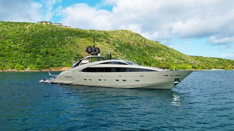 2006 ISA YACHTS 120