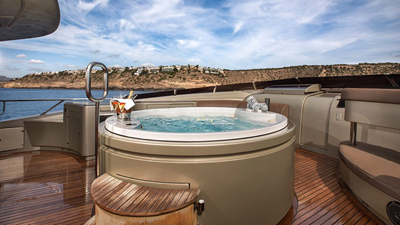 2006 ISA YACHTS 120 - photo 11