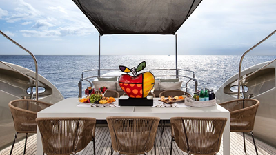 2006 ISA YACHTS 120 - photo 18