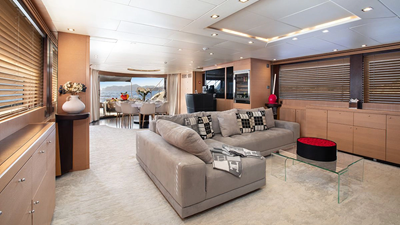 2006 ISA YACHTS 120 - photo 25
