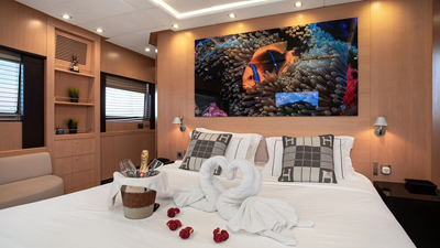 2006 ISA YACHTS 120 - photo 34