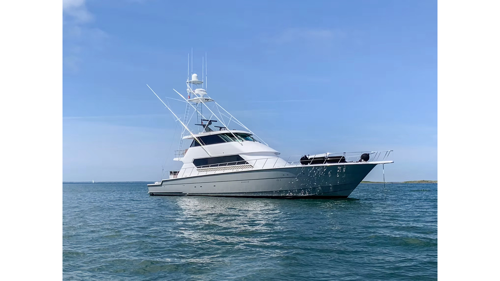 82-foot Hatteras motor yacht Bellissima for sale, lying Fort Lauderdale, Florida