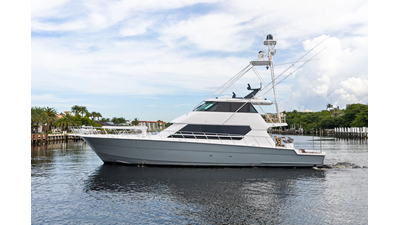 1998 HATTERAS 82 Convertible - photo 1
